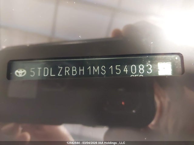 5TDLZRBH1MS154083 Toyota Highlander Xse