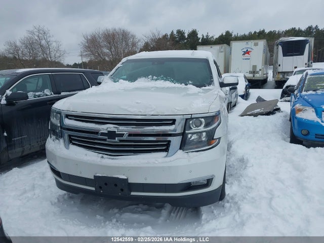 1GNSKJKC1KR249364 Chevrolet Suburban K1500 Premier