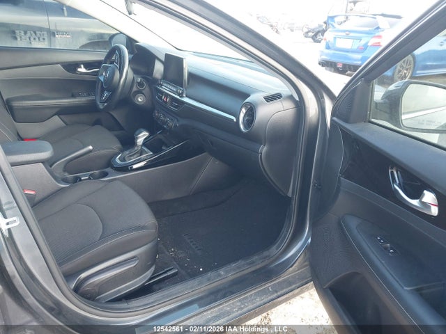 3KPF54AD1ME391760 KIA FORTE EX