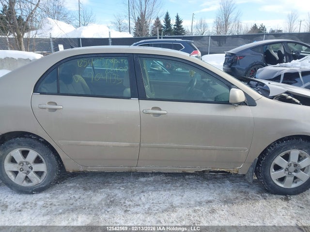 12542569 :رقم المزاد ، 2T1BR32E85C904135 vin ، 2005 Toyota Corolla مزاد بيع
