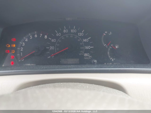 12542569 :رقم المزاد ، 2T1BR32E85C904135 vin ، 2005 Toyota Corolla مزاد بيع