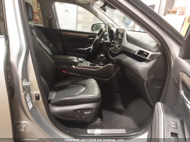 Toyota Highlander Limited 2022 5TDFZRBH4NS203811 Image 5