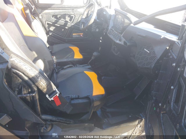 3NSNEC999RF304614 Polaris Rzr Xp 1000 Premium