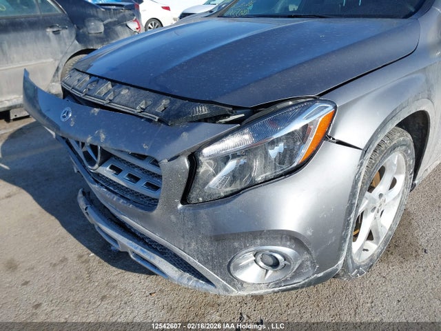 WDCTG4GB3KJ629377 Mercedes-Benz Gla 250 4matic