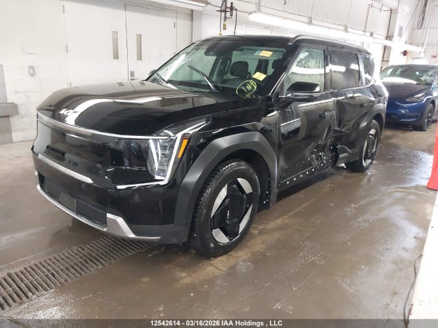 KNDAFFS54R6042812 KIA Ev9 Wind
