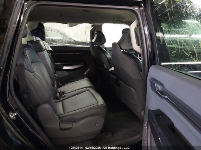 KNDAFFS54R6042812 KIA Ev9 Wind