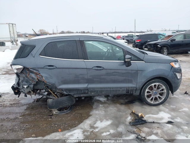 2021 Ford Ecosport Titanium მანქანა იყიდება აუქციონზე, vin: MAJ6S3KL4MC429813, აუქციონის ნომერი: 12542641