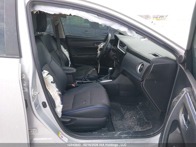 2T1BURHE9KC140431 Toyota Corolla