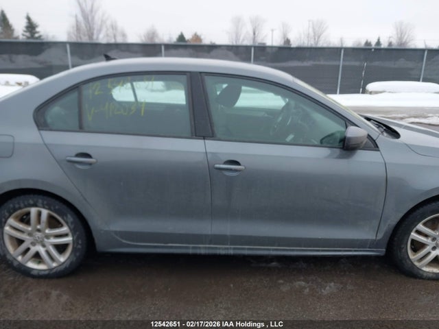 3VW2B7AJ3HM412034 Volkswagen Jetta