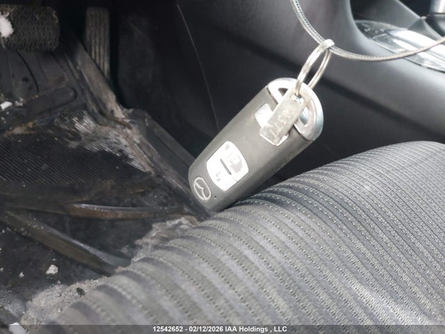 3MZBM1L75FM190652 Mazda MAZDA3