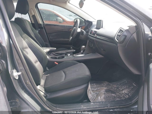 3MZBM1L75FM190652 Mazda MAZDA3