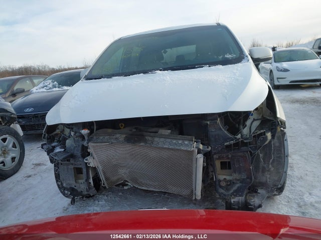 12542661 :رقم المزاد ، KNDMB5C18L6579575 vin ، 2020 Kia Sedona Lx/ex مزاد بيع