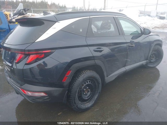 KM8JB3AE4PU240757 Hyundai Tucson Preferred Fwd