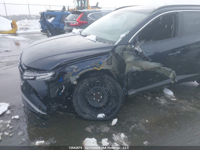 KM8JB3AE4PU240757 Hyundai Tucson Preferred Fwd