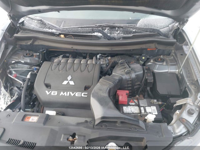 JA4JZ3AX4EZ603506 Mitsubishi Outlander Se