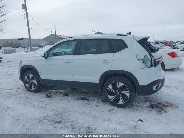 Volkswagen TAOS SE 2026 3VVUC7B22TM035058 Image 14