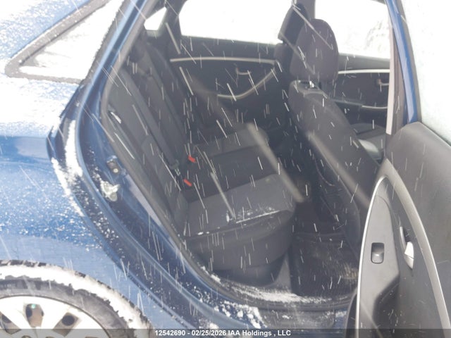 KMHD25LH6GU267121 Hyundai Elantra Gt Gl