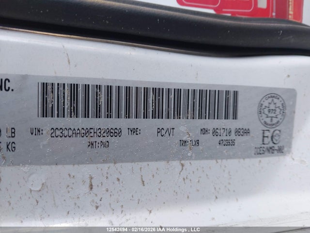 Chrysler 300C 2014 2C3CCAAG0EH320660 Image 18