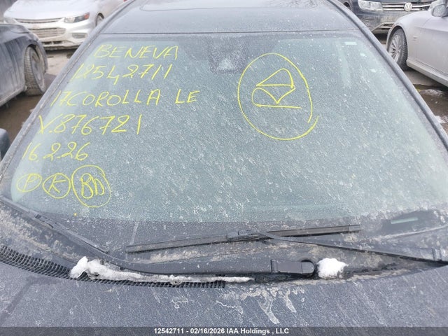 2T1BURHE4HC876721 Toyota COROLLA LE