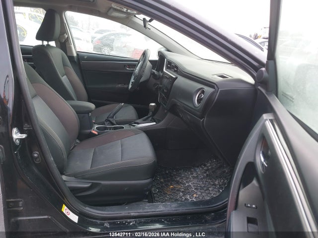 2T1BURHE4HC876721 Toyota COROLLA LE