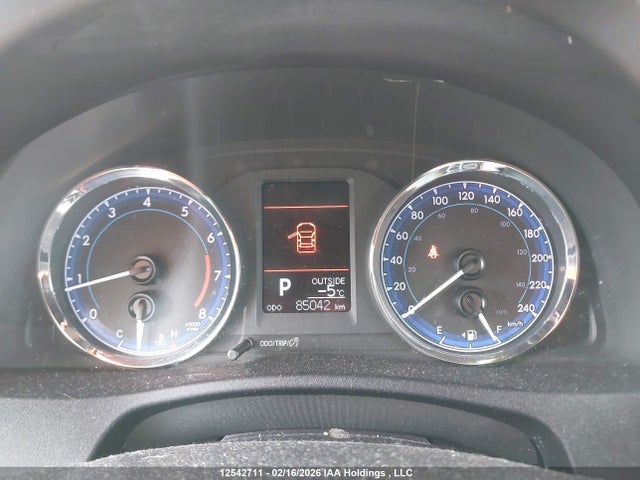 2T1BURHE4HC876721 Toyota COROLLA LE