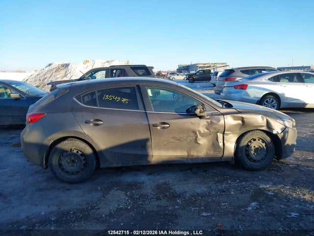 3MZBM1L78FM229475 Mazda 3 TOURING