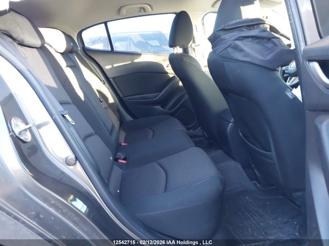 3MZBM1L78FM229475 Mazda 3 TOURING