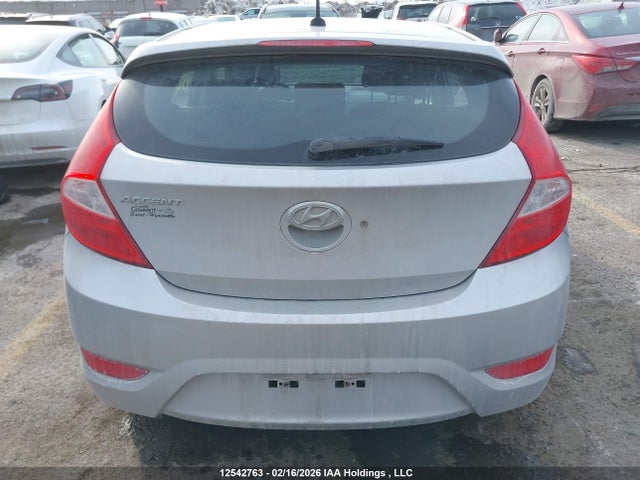 12542763 :رقم المزاد ، KMHCT5AEXGU274560 vin ، 2016 Hyundai Accent مزاد بيع
