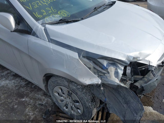 12542763 :رقم المزاد ، KMHCT5AEXGU274560 vin ، 2016 Hyundai Accent مزاد بيع