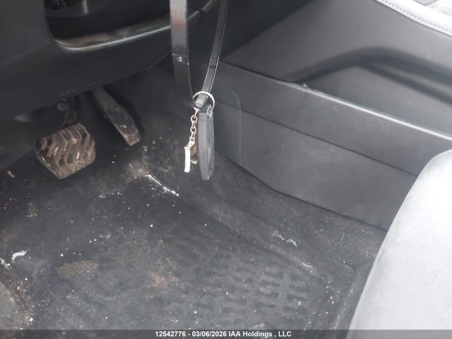JA4J4VA8XRZ607052 Mitsubishi Outlander