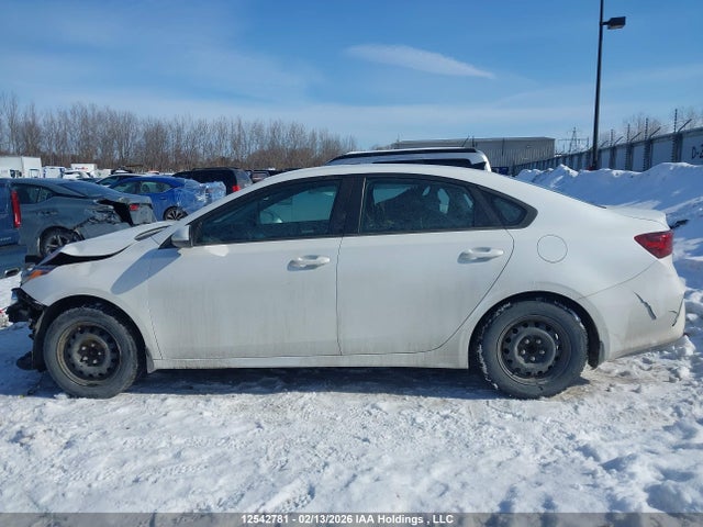 3KPF24AD5KE008571 KIA FORTE LX