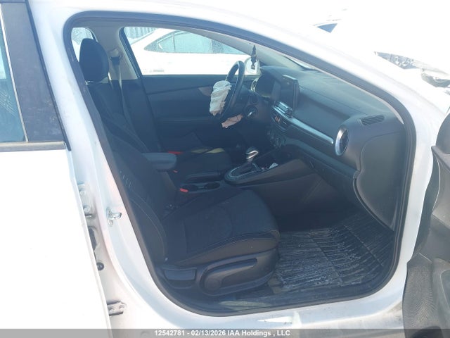 3KPF24AD5KE008571 KIA FORTE LX