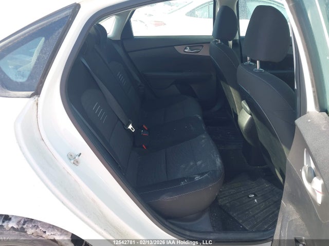 3KPF24AD5KE008571 KIA FORTE LX