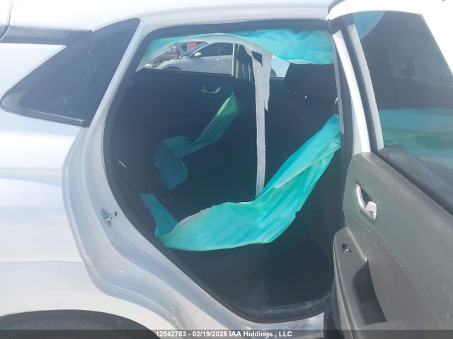 KM8K23AG3NU149840 Hyundai Kona Sel