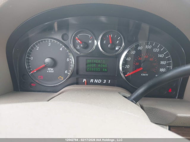 Продаж на аукціоні авто 2005 Ford Freestar Limited, vin: 2FMDA58225BA75477, номер лоту: 12542784