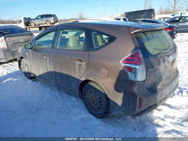 Toyota PRIUS V 2017 JTDZN3EU3HJ071107 Image 3