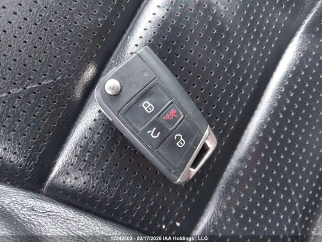 WVWVF7AU0JW129224 Volkswagen Golf R