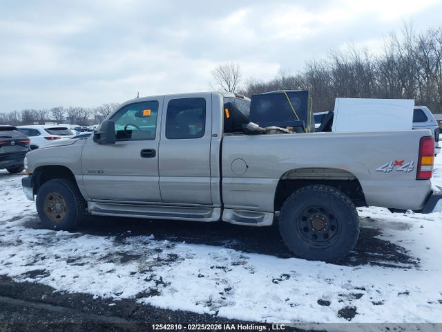 Продажа на аукционе авто 2002 Chevrolet Silverado K2500 Heavy Duty, vin: 1GCHK29U92E267450, номер лота: 12542810