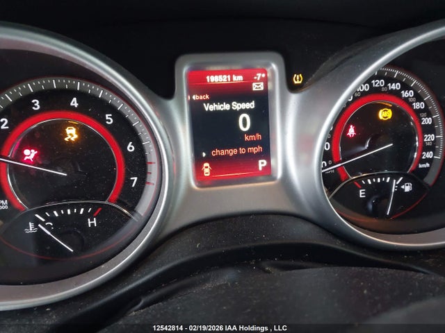 3C4PDCABXJT157513 Dodge JOURNEY SE