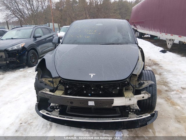 LRWYGDEE4PC103972 Tesla Model Y Long Range