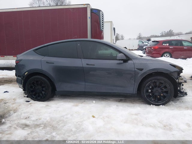 LRWYGDEE4PC103972 Tesla Model Y Long Range