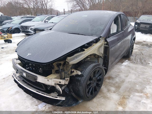 LRWYGDEE4PC103972 Tesla Model Y Long Range