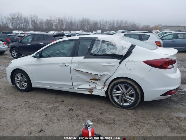 KMHD84LF3KU768595 Hyundai Elantra