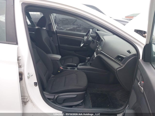 KMHD84LF3KU768595 Hyundai Elantra