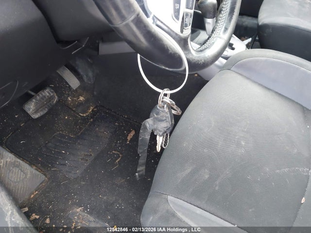 2008 Mitsubishi Outlander Es მანქანა იყიდება აუქციონზე, vin: JA4LS21W48Z606084, აუქციონის ნომერი: 12542846