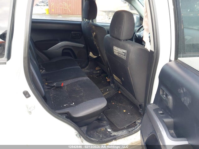 2008 Mitsubishi Outlander Es მანქანა იყიდება აუქციონზე, vin: JA4LS21W48Z606084, აუქციონის ნომერი: 12542846