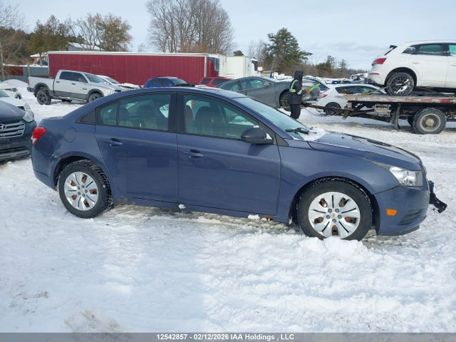 1G1PL5SH6E7368275 Chevrolet CRUZE LS