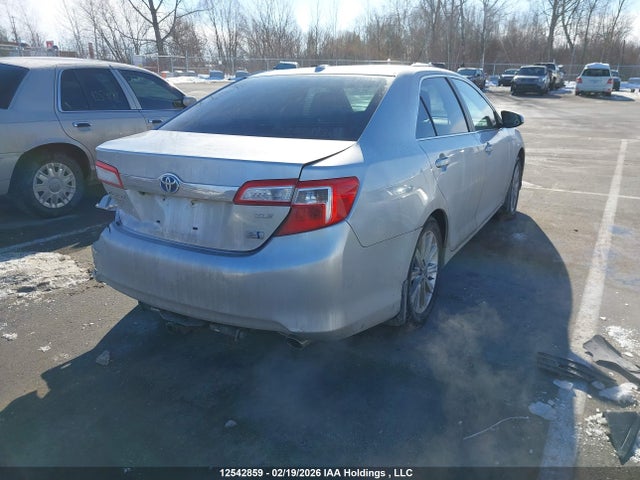 12542859 :رقم المزاد ، 4T1BD1FKXEU106592 vin ، 2014 Toyota Camry مزاد بيع