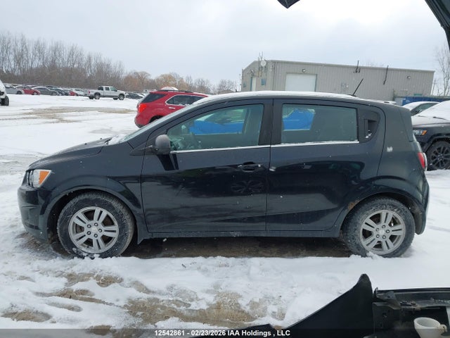 1G1JC6SH1F4177409 Chevrolet Sonic Lt Auto/lt Manual