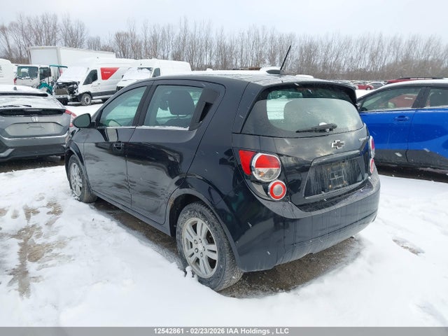 1G1JC6SH1F4177409 Chevrolet Sonic Lt Auto/lt Manual